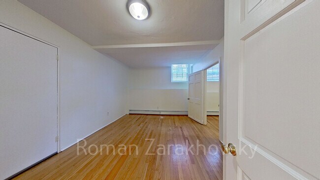 Building Photo - 1322 Commonwealth Ave