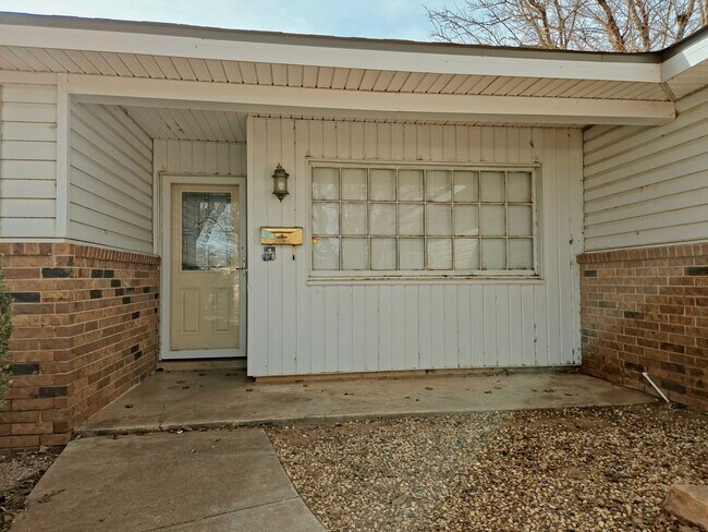Foto del edificio - 4 Bedroom Home Near LCU with HUGE Bonus Room