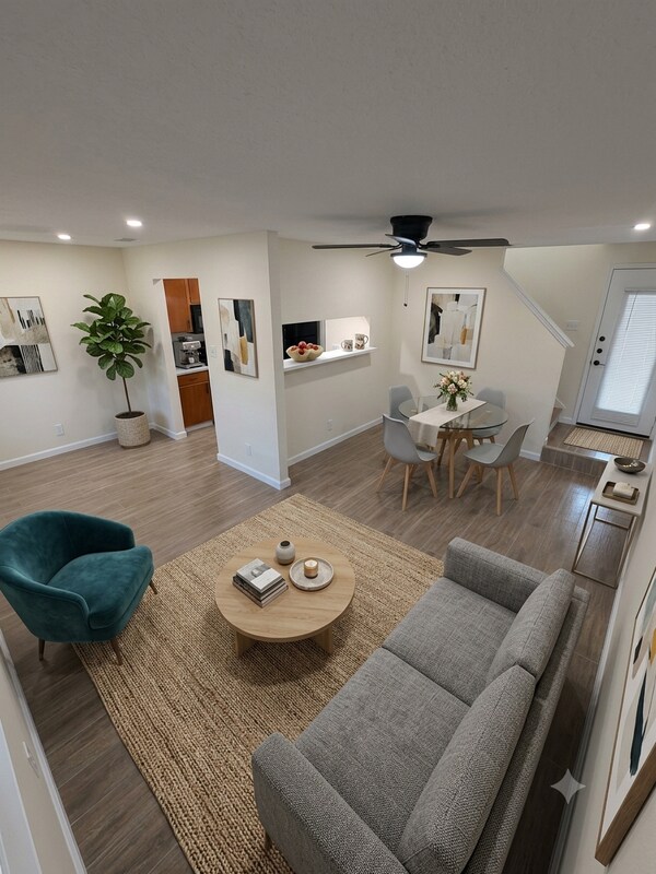 Foto del edificio - 13303 Lyndhurst St