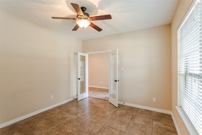 Foto del edificio - 3806 Vinson Ranch Ln
