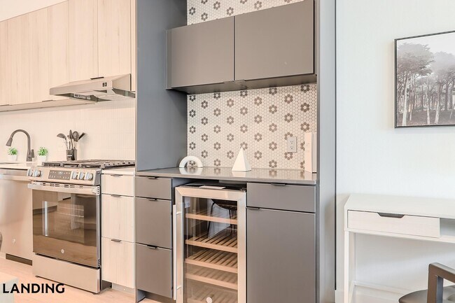 Building Photo - 2623 Keene St