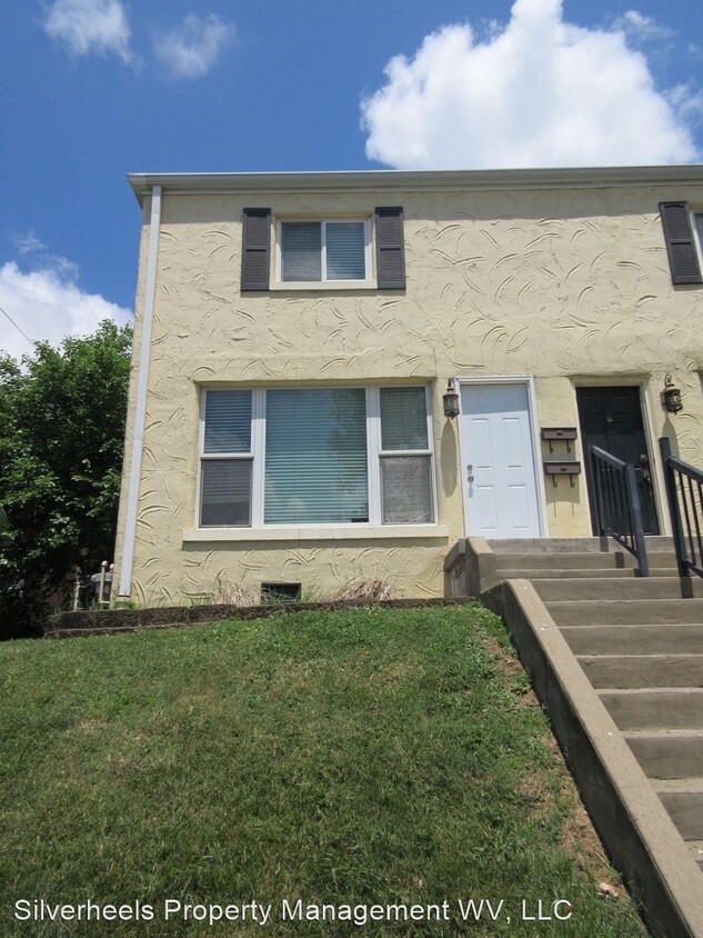 Primary Photo - 905 26th St