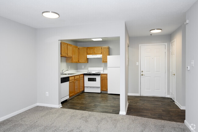 2 habitaciones, 1 baño - 803 pies cuadrados - Cocina/sala de estar - Kings Crest Seniors Apartments