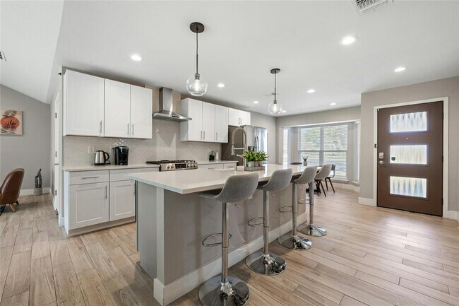 Building Photo - 1505 Westbury Trail
