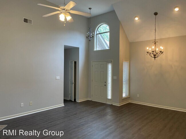 Building Photo - 3 br, 2 bath House - 756 Forest Lake Dr
