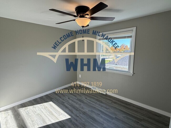 Foto del edificio - 4969 N 105th St