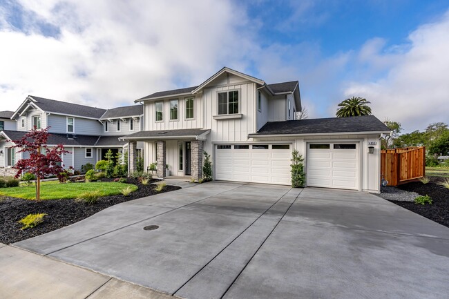 Foto del edificio - 4855 Carriage Ln