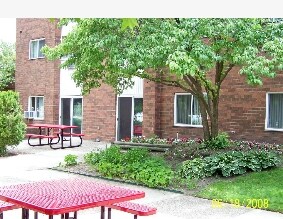 Building Photo - Delaware Manor and Heights