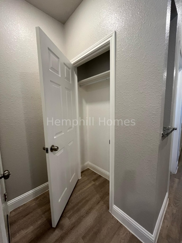 Building Photo - 3118 Hemphill St