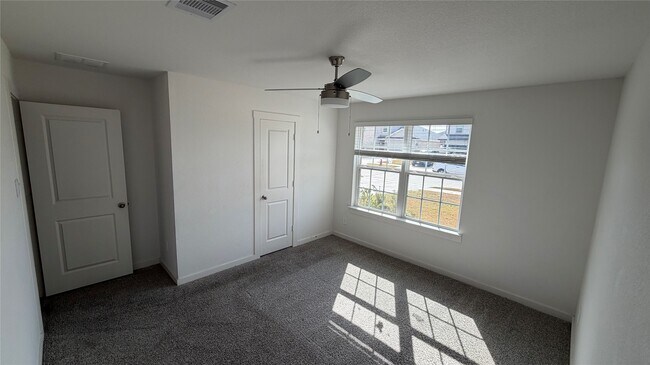 Foto del edificio - 3927 Wickley Park Way