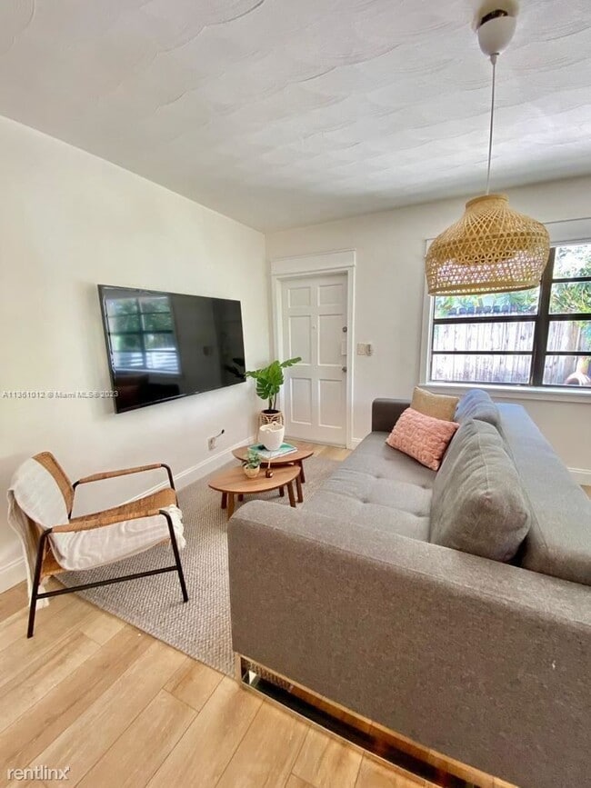 Building Photo - 2 br, 1 bath House - 2206 N 26th Ave