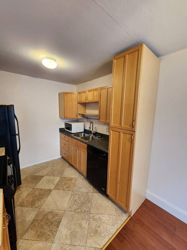 Upper Unit in Carrol Canyon Gardens Apartments in San Diego, CA