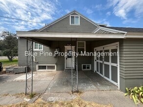 Building Photo - 3425 Owen St