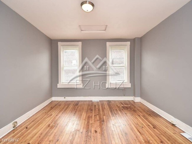 Building Photo - 2 br, 1 bath House - 803 N Lakewood Ave