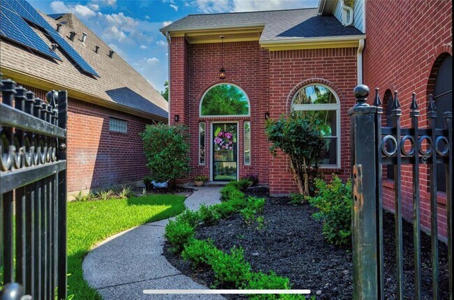 Foto del edificio - 7214 N Hearthstone Green Dr
