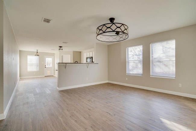 Photo - 128 Ringneck Dr House
