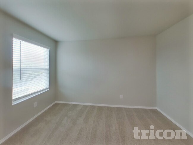 Foto del edificio - 8902 Lamus Wheel