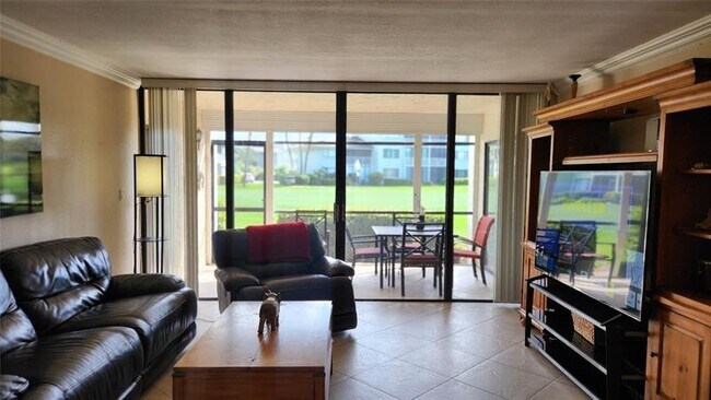 Foto del edificio - 2400 S Ocean Dr