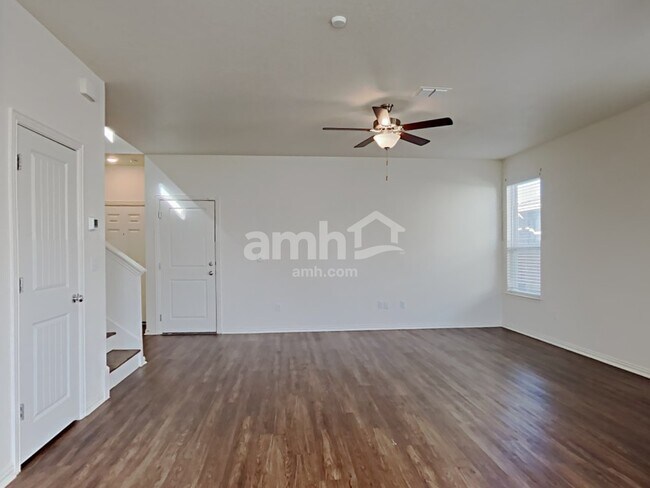 Building Photo - 2732 Geronimo Creek