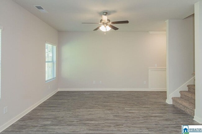 Building Photo - 632 The Heights Ln