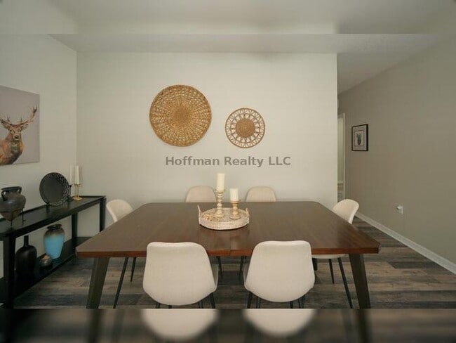 Foto del edificio - Fully Furnished Lakefront 3BR Home with Screened Lanai!!