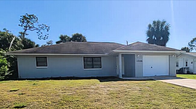 Building Photo - 15239 Chamberlain Blvd