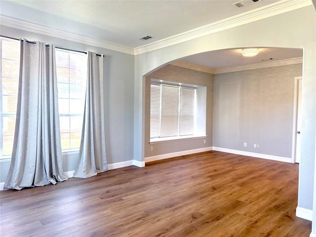 Foto del edificio - 1219 Arbor Park Dr