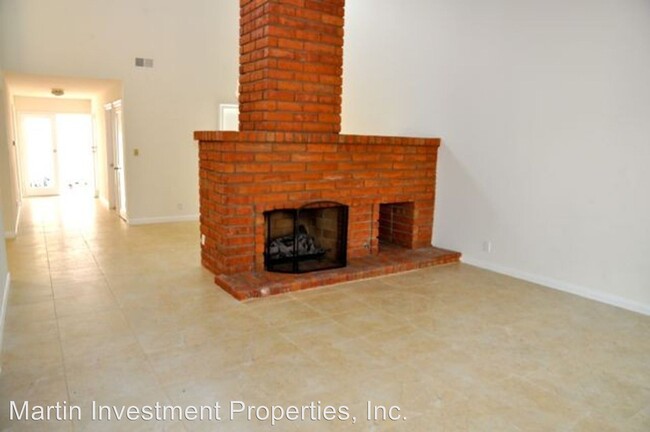 Building Photo - 3 br, 2 bath House - 9 Dewberry Way