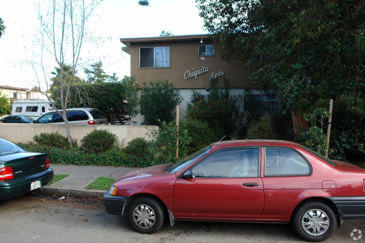 Foto del edificio - 365 Chiquita Ave