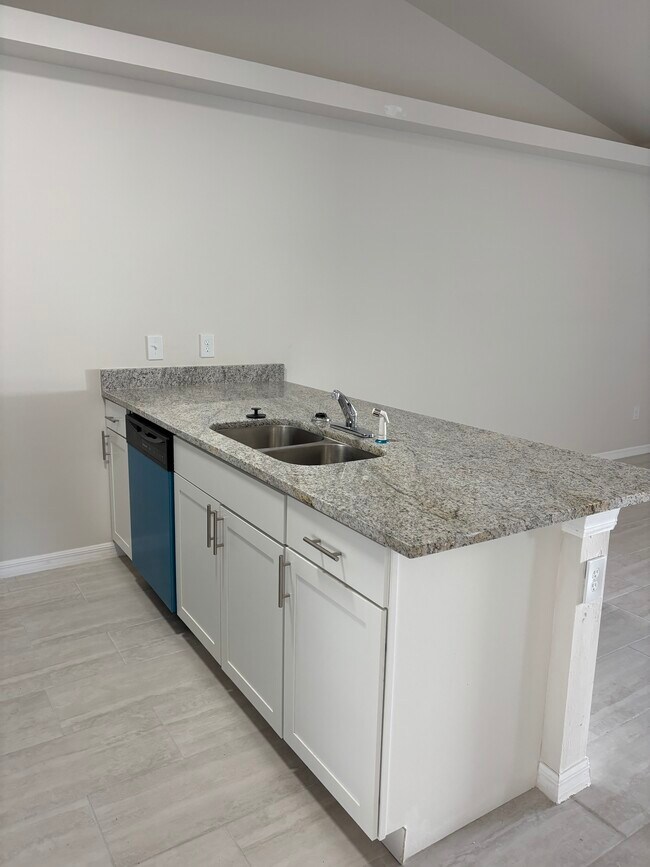 Foto del edificio - 1045 SE 11th Terrace