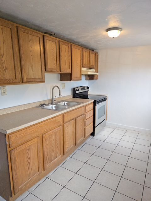 Foto principal - 13 Calhoun Ave