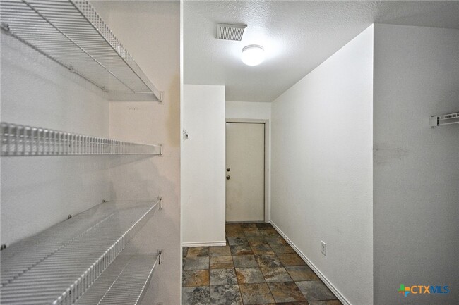 Building Photo - 1180 Berry Creek Dr