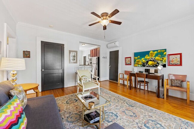 Foto del edificio - 2101 Kirkwood Ave