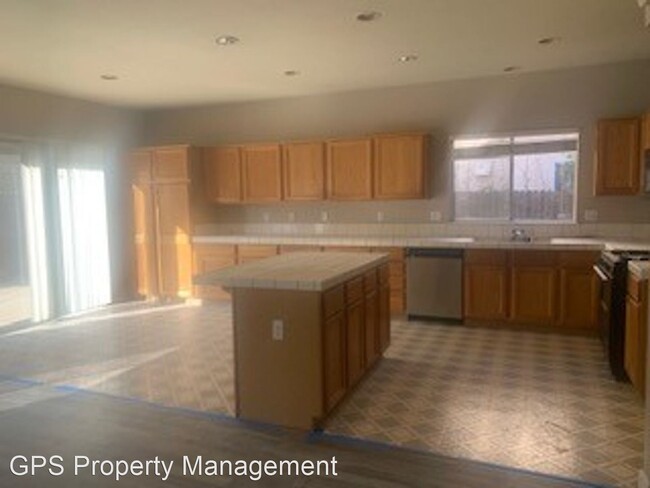 Building Photo - 4 br, 2 bath House - 4717 Edgebrook Ave.