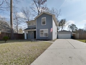 Building Photo - 21899 Pinewilde Ct