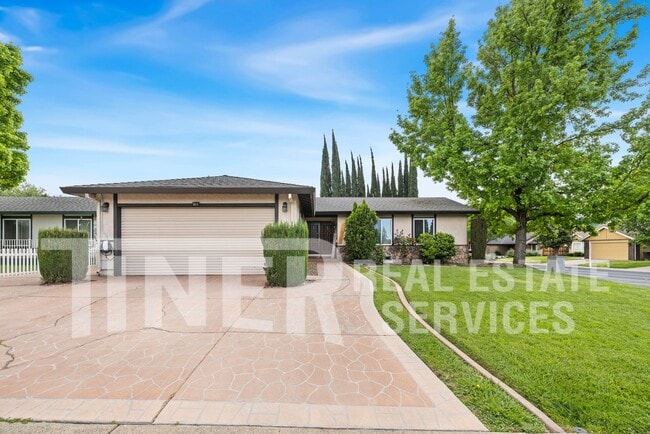 Foto del edificio - 511 Lyndhurst Ave