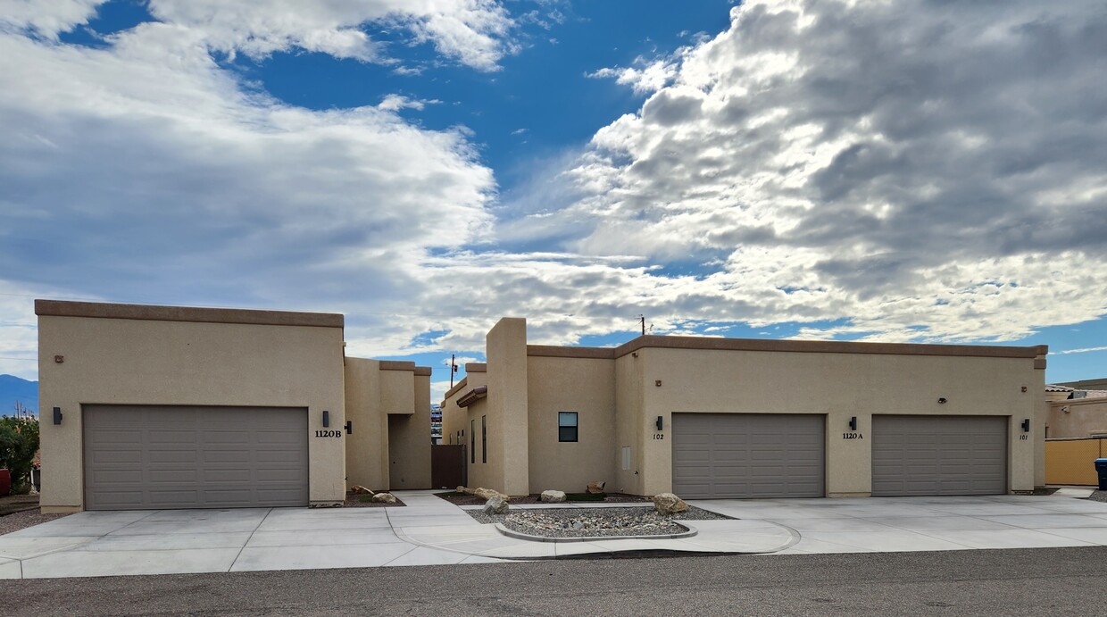 1120 Catalina Dr Unit A101, Lake Havasu City, AZ 86403 Condo for Rent in Lake Havasu City, AZ