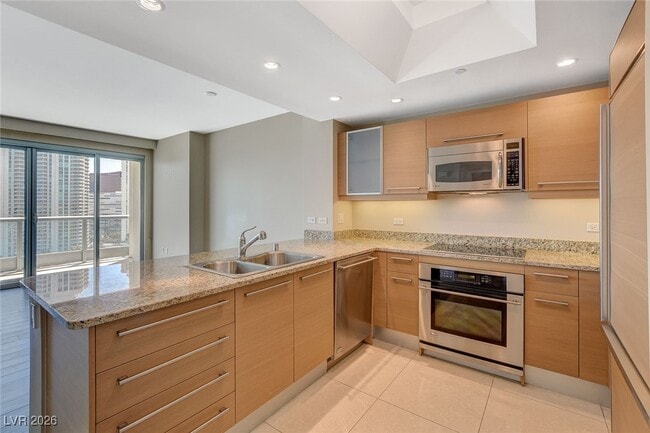 Foto del edificio - 222 Karen Ave