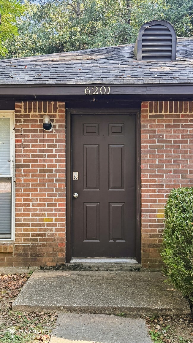 Building Photo - 6201 Dalford Dr