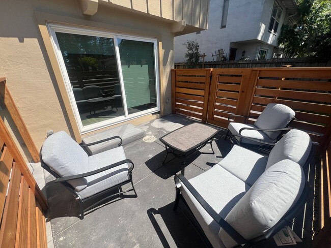 Photo - 630 Hollenbeck Ave Apartment