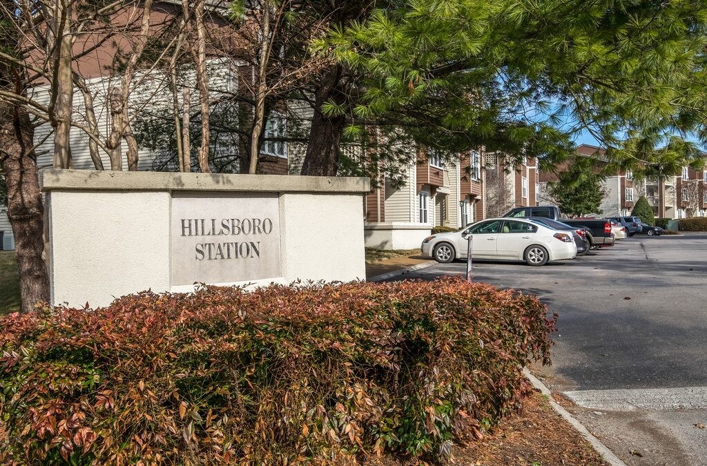 Primary Photo - 277 Hillsboro Pl