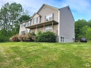 Building Photo - 7 Bel Air Dr