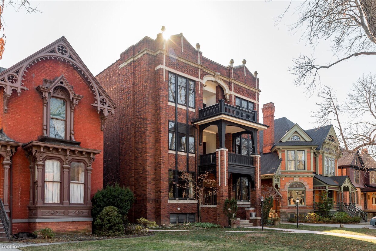 Primary Photo - 2 br, 2 bath Condo - 659 W Canfield St