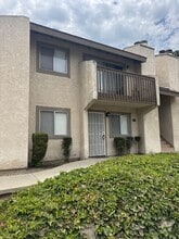 Building Photo - 1251 S Meadow Ln