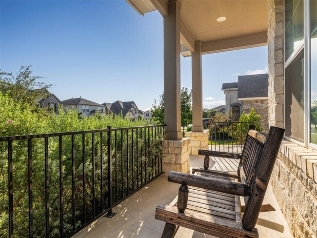Building Photo - 6512 Covina Ln