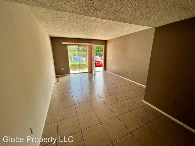 Foto del edificio - 1 br, 1.5 bath House - 4113 S Semoran Blvd...