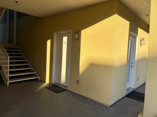 Foto del edificio - 5402 Marcella Ave