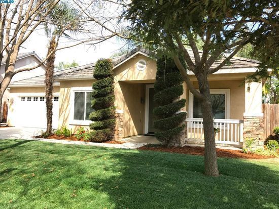 Foto principal - Like New Home in the Hurley School District!