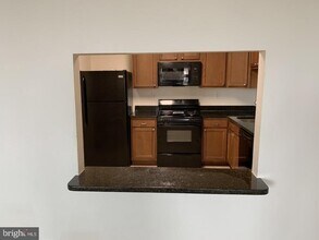 Building Photo - 3701 S George Mason Dr