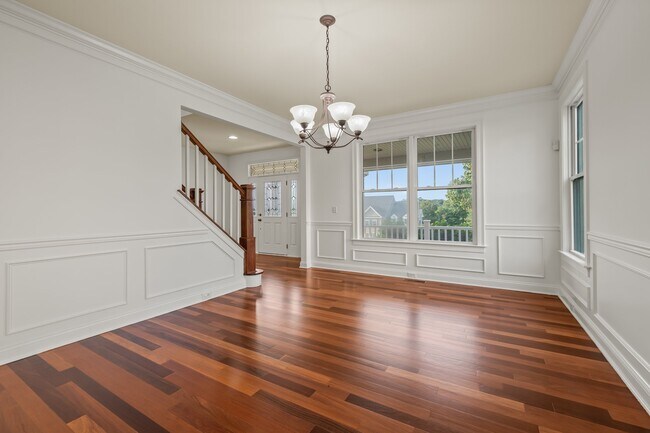 Foto del edificio - 5 Rolling Hills Dr